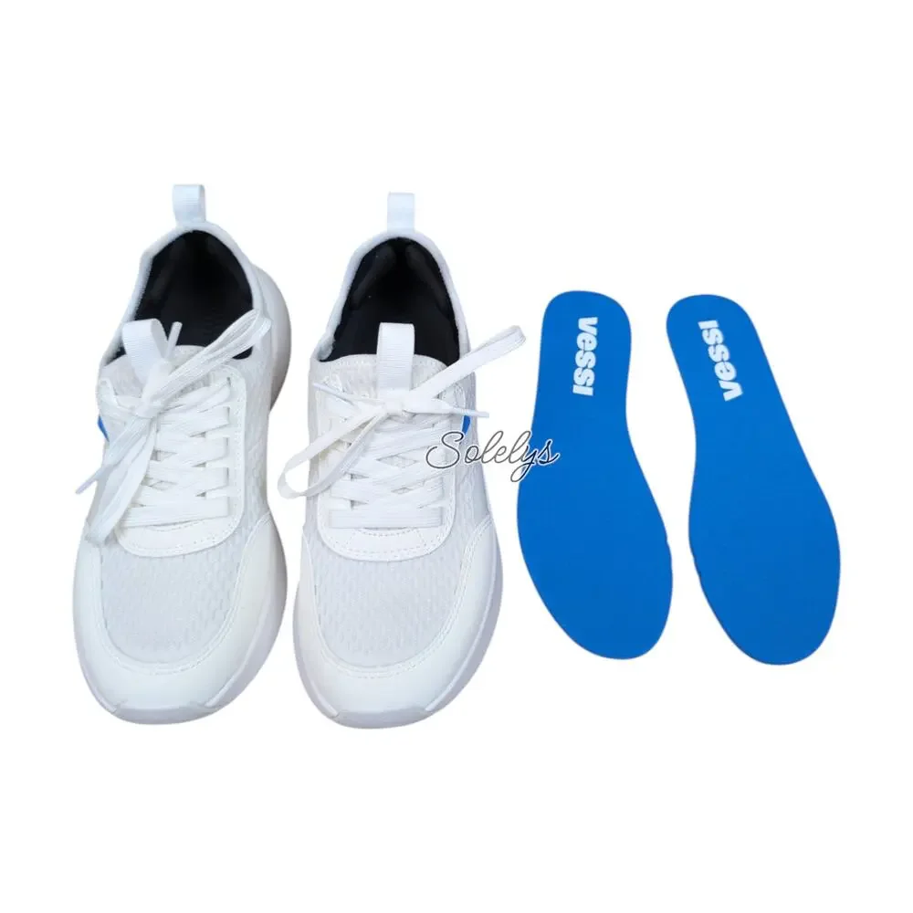 Vessi Pacific Womens 7 White Waterproof DymaTex Knit Lace Up Lightweight Sneaker